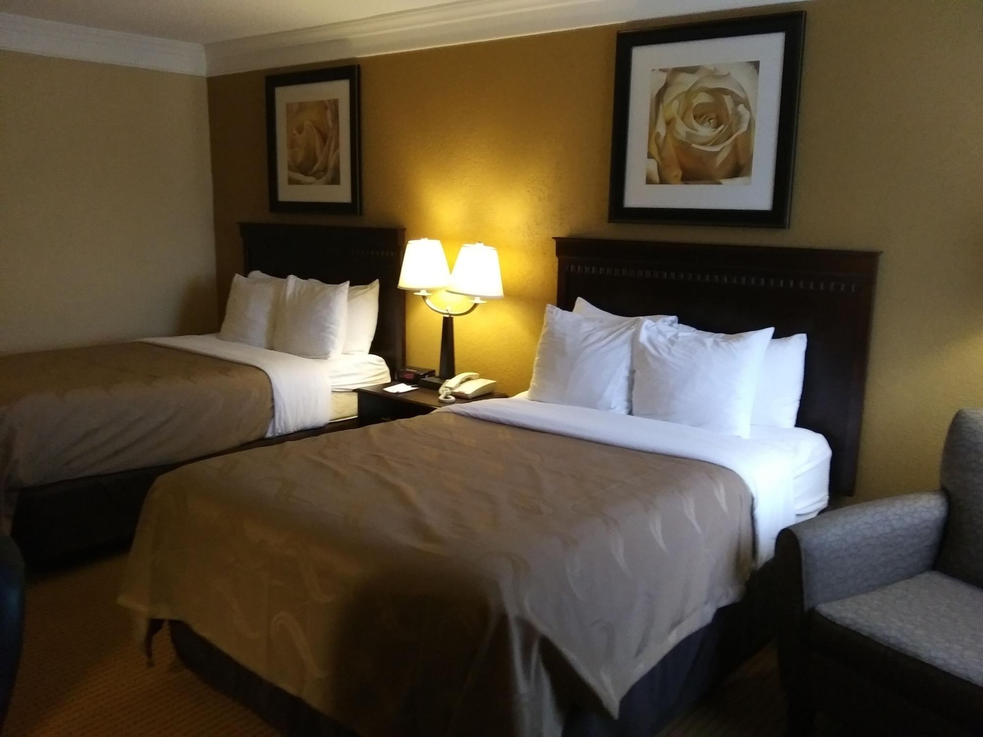 Quality Inn And Suites Fairgrounds - Syracuse Seneca Knolls Εξωτερικό φωτογραφία