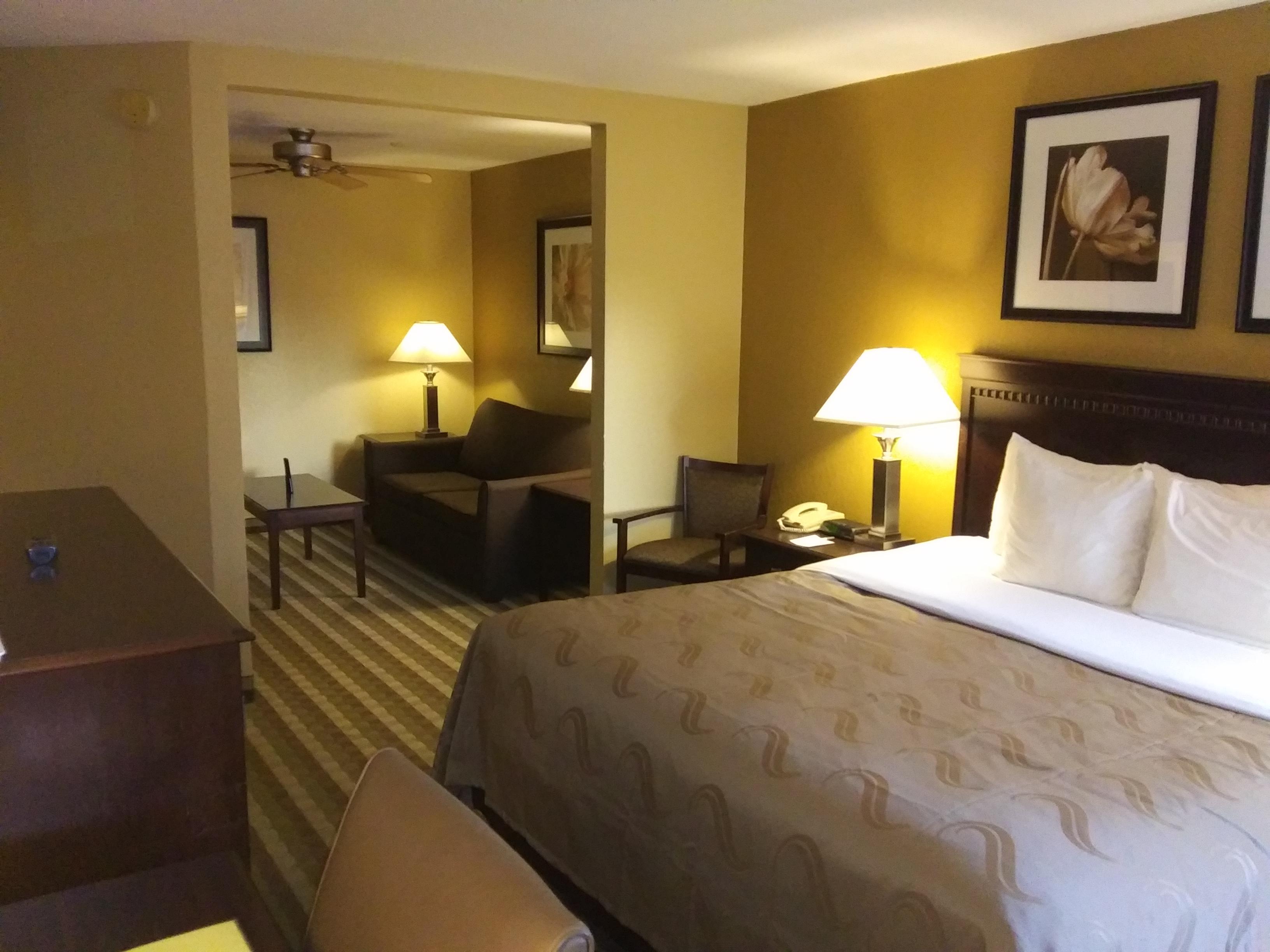 Quality Inn And Suites Fairgrounds - Syracuse Seneca Knolls Εξωτερικό φωτογραφία