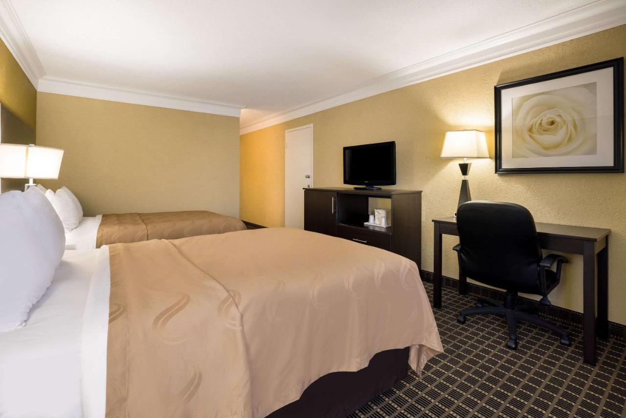 Quality Inn And Suites Fairgrounds - Syracuse Seneca Knolls Εξωτερικό φωτογραφία