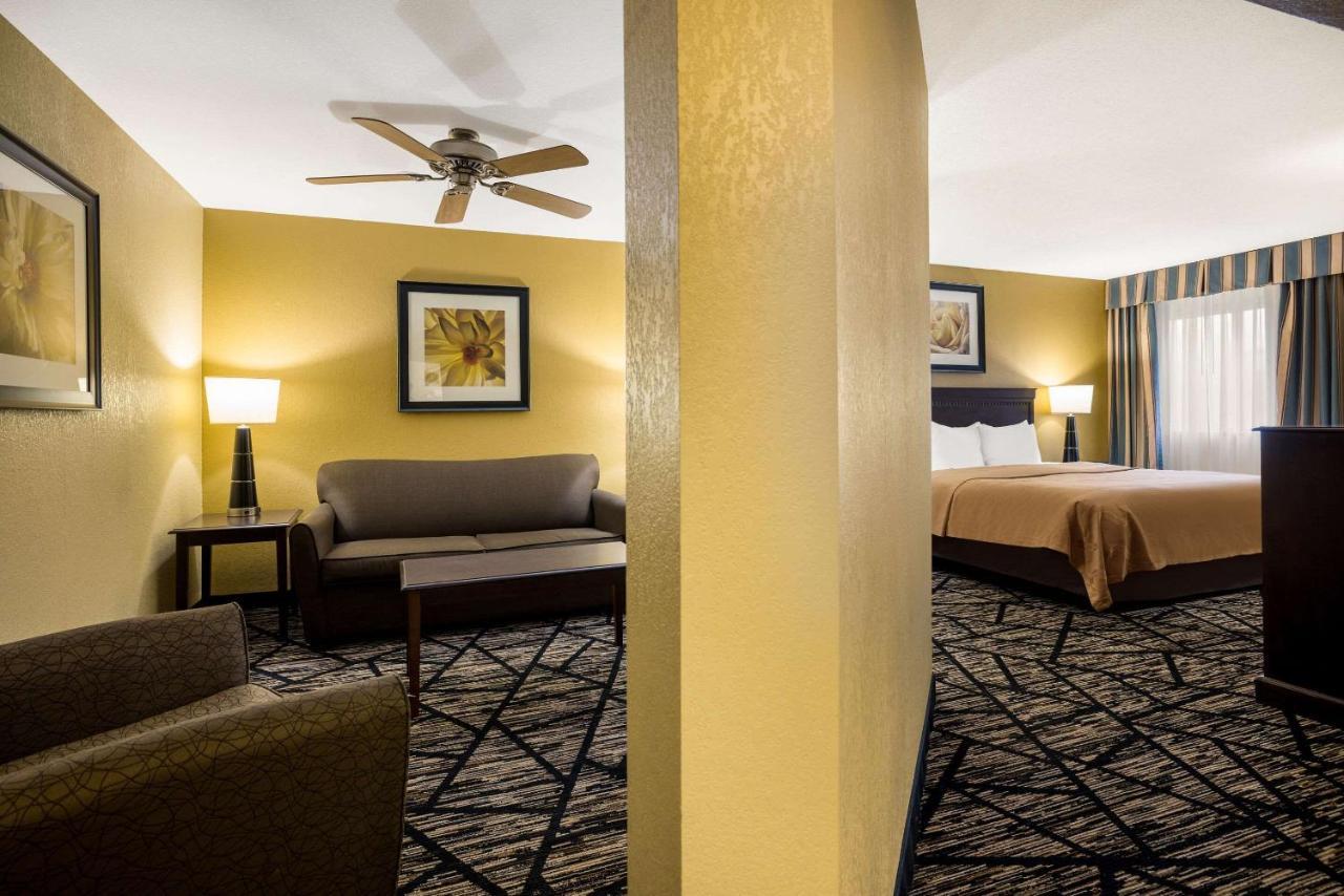 Quality Inn And Suites Fairgrounds - Syracuse Seneca Knolls Εξωτερικό φωτογραφία